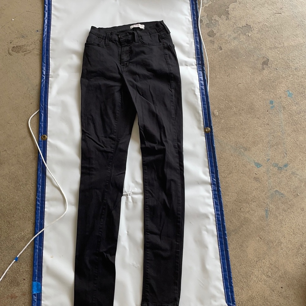 Black skinny jeans